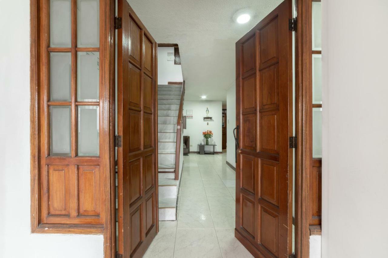 Ayenda 1033 Quintas De Normandia Bogota Exterior photo